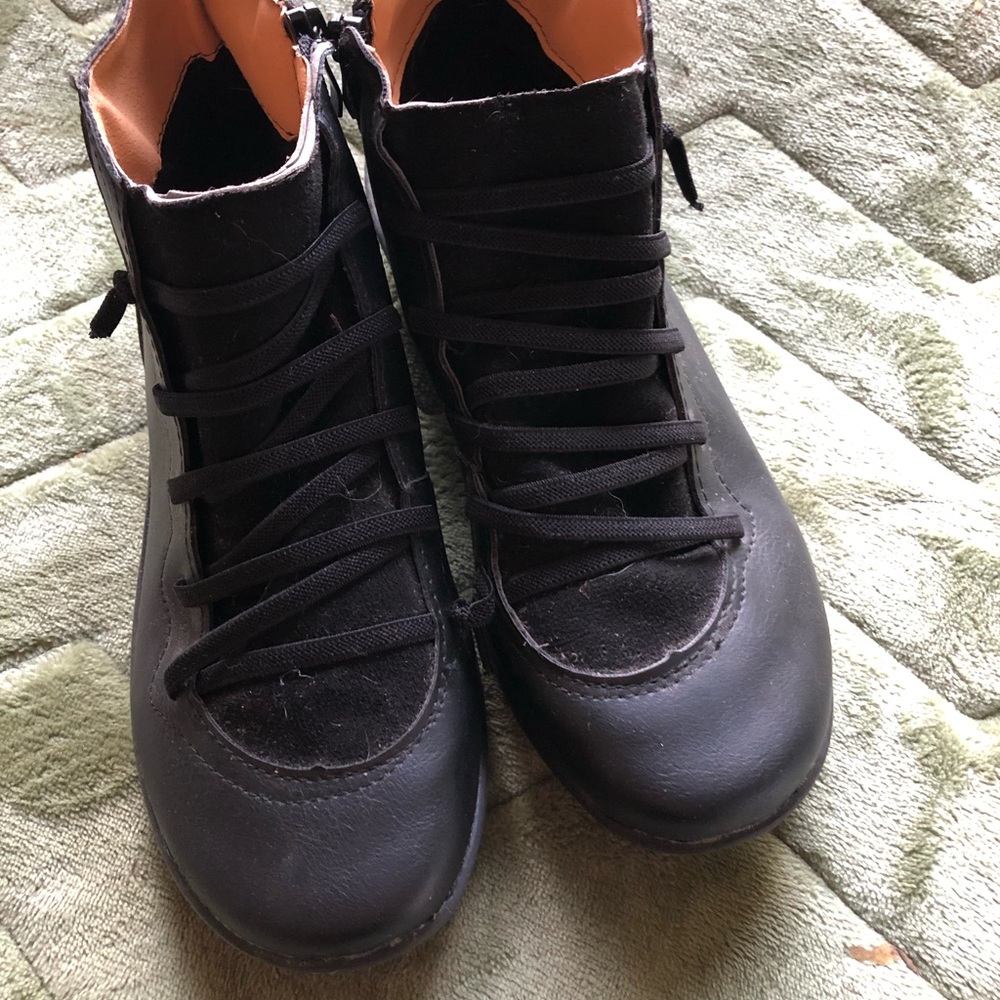 Sdmcdamzzy arch support boots for Women casual retro round toe comfy boot